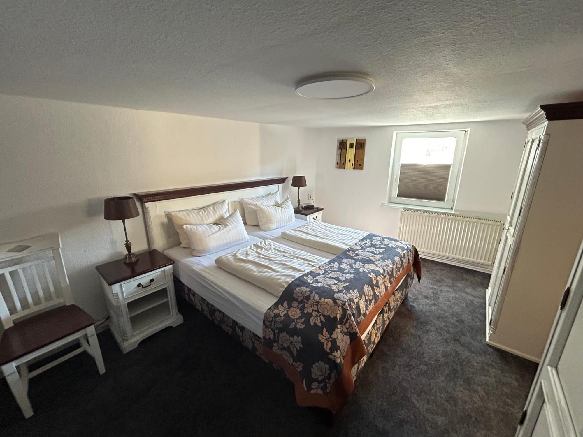Ratskeller Waren Hotel Екстериор снимка